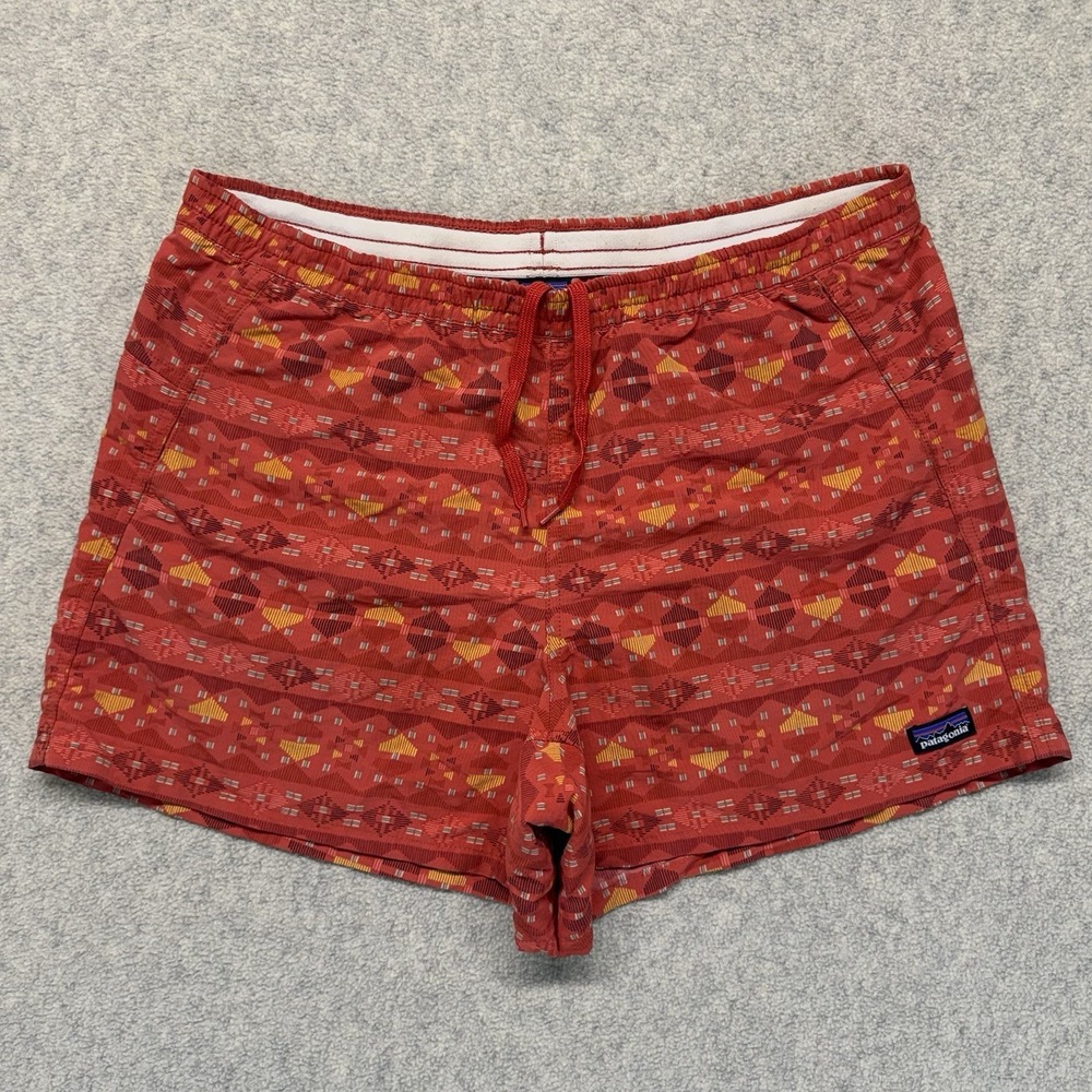 Patagonia Barely Baggies Shorts Womens‎ Medium Red Aztec Print 2.5"
